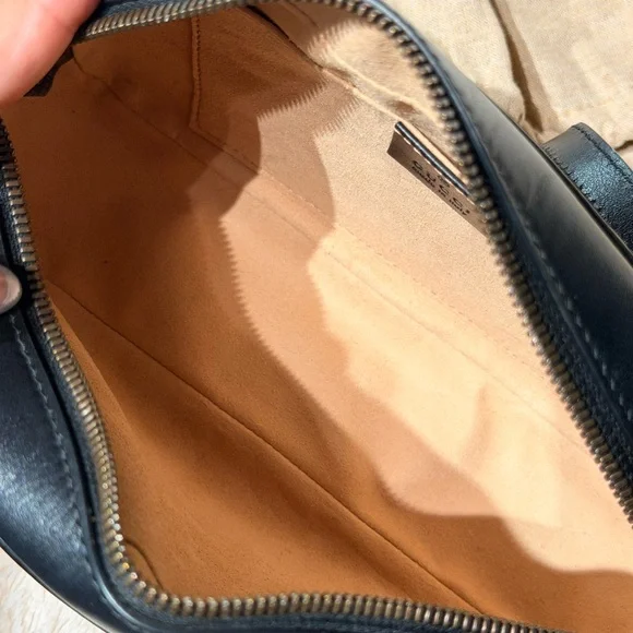 Gucci GG Marmont Matelassé Bag - Picture 4 of 7